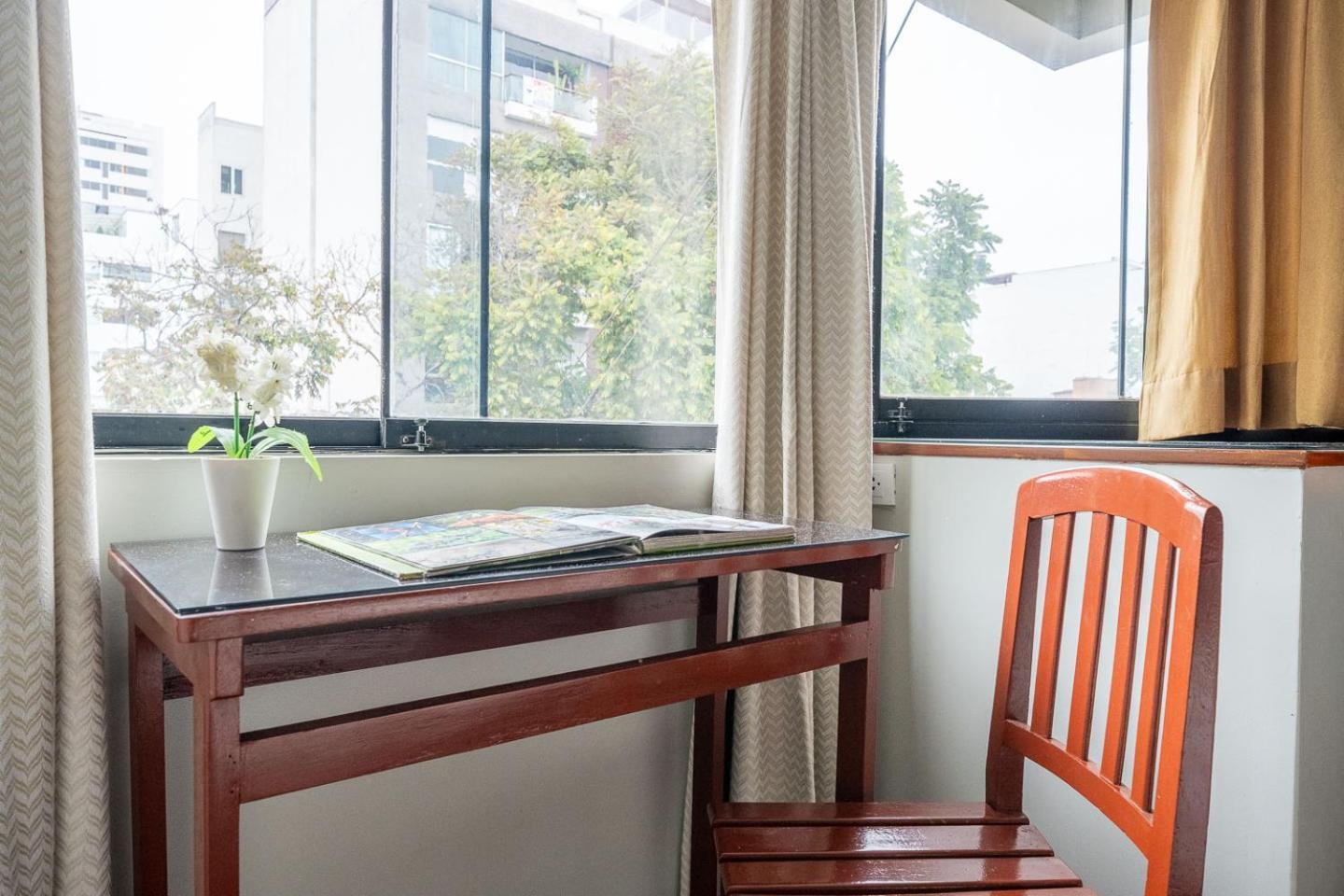 Imperial Inn Hospedaje Turistico Лима Экстерьер фото