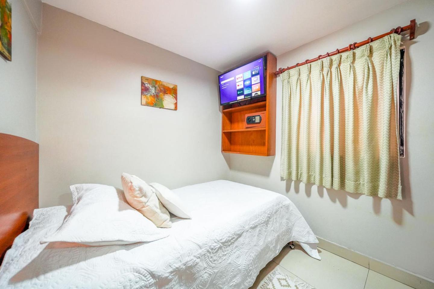 Imperial Inn Hospedaje Turistico Лима Экстерьер фото
